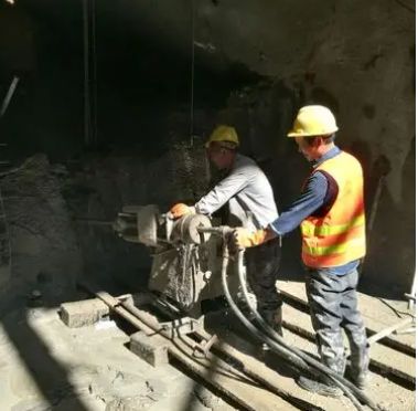 黄石水下抗分散灌浆料特点 水下不分散注浆料介绍